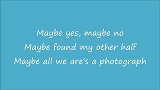 Photograph - Annie LeBlanc - Lyrics screenshot 2