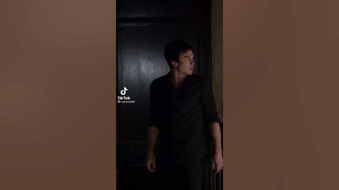 Damon! Towel! Knock! - YouTube