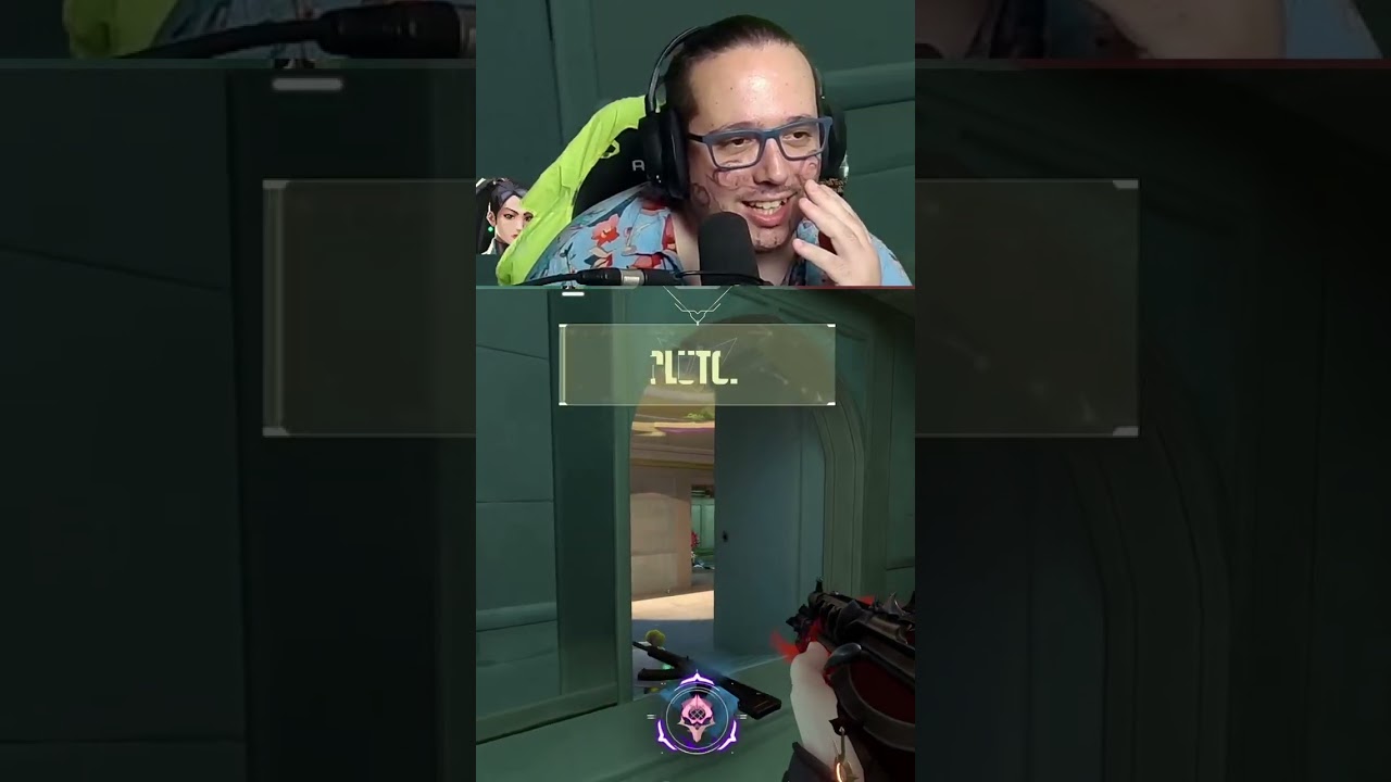 McQuequinha a dar Clutch 