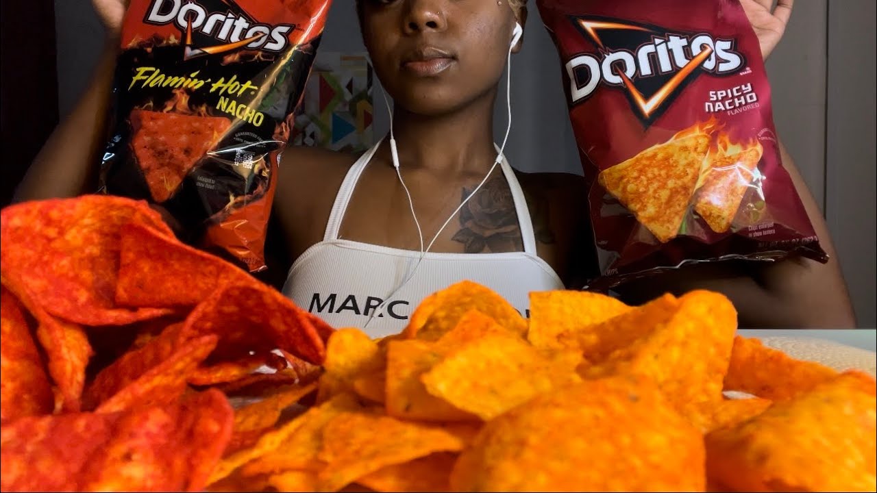 ASMR Doritos chips (Flamin Hot🔥🥵 vs Spicy Nacho🌶🧀) YouTube