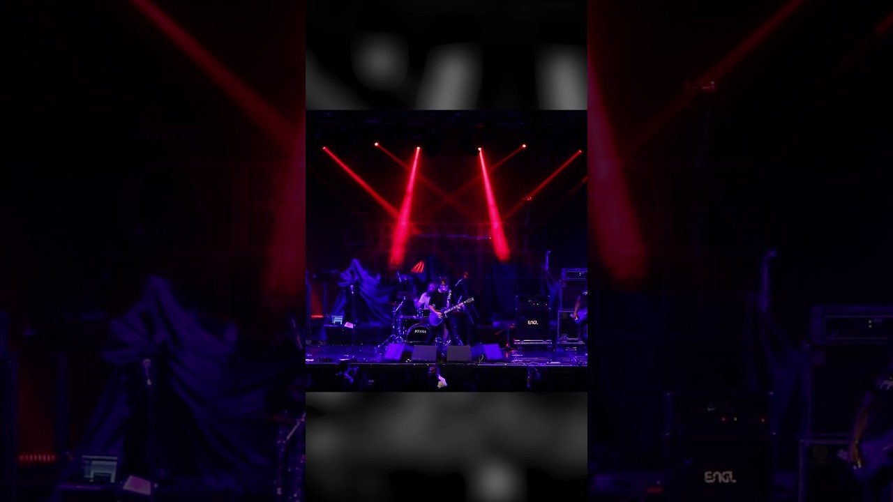 Guarda Off the End (pt3) #metal #livemetal #gig #oblivionmachine #russianmusic su YouTube Guarda Off the End (pt3) #metal #livemetal #gig #oblivionmachine #russianmusic su YouTube