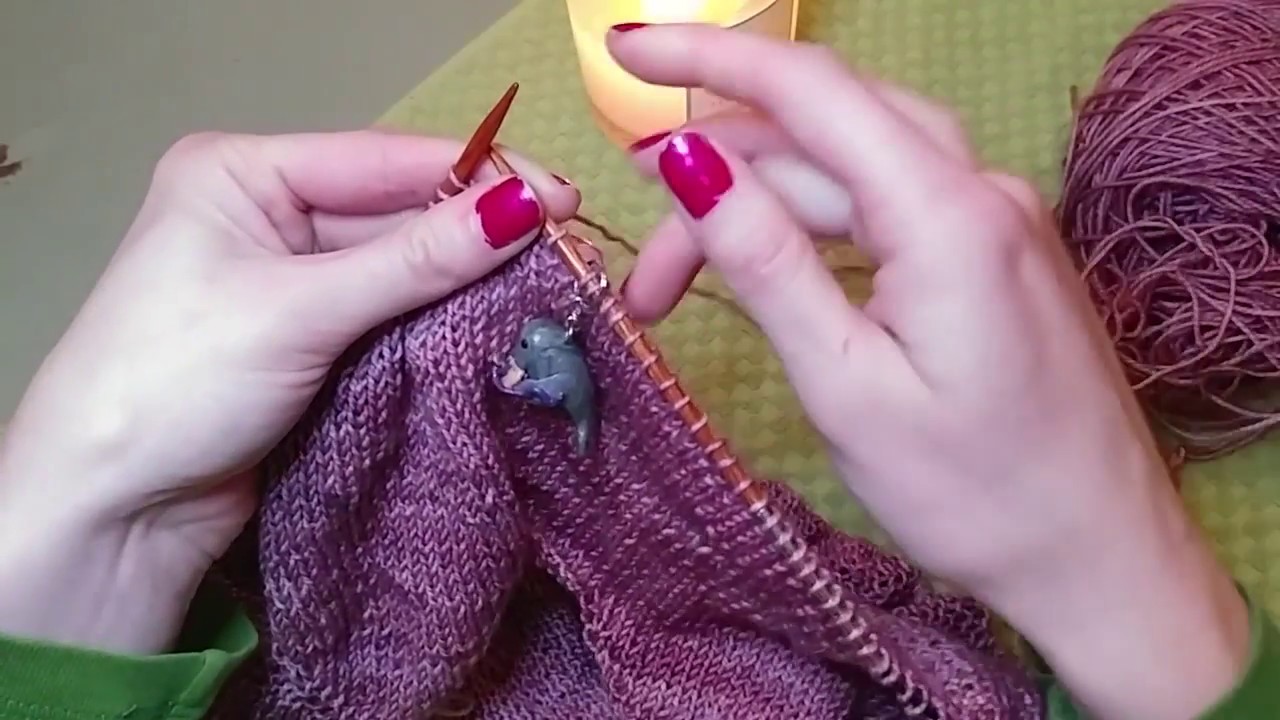 Episode 3: How to Knit Back Backwards...and what to do with it! - YouTube