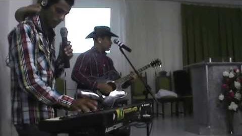Deus Vai Fazer Chover - Dan e Daniel