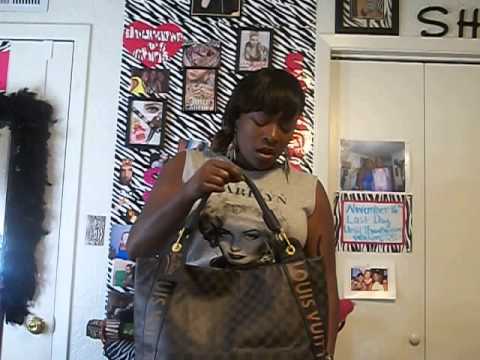 My Louis Vuitton Handbag from Ioffer - YouTube