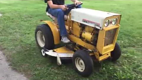 1964 International Cub Cadet 100