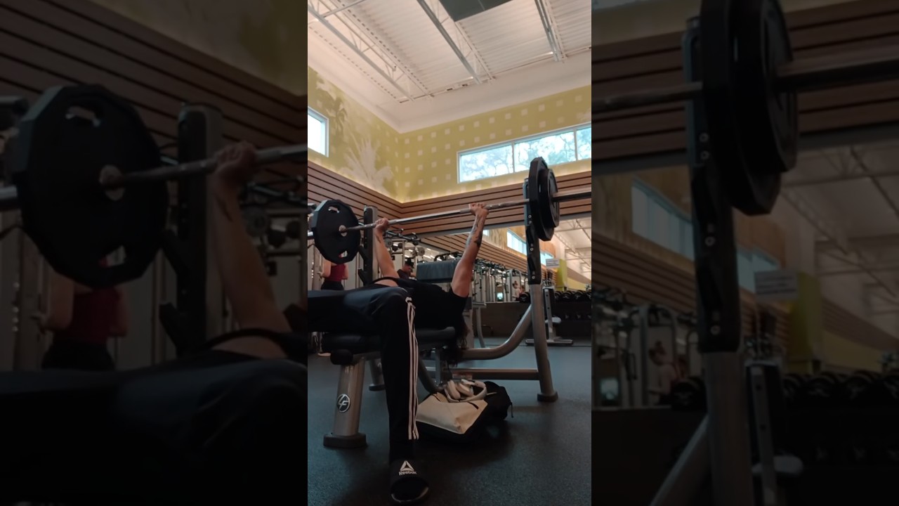 175 фунтов. Нужно было выполнить 8 повторений, и я справился с 10 повторениями ⭐️ Пожалуйста, под...