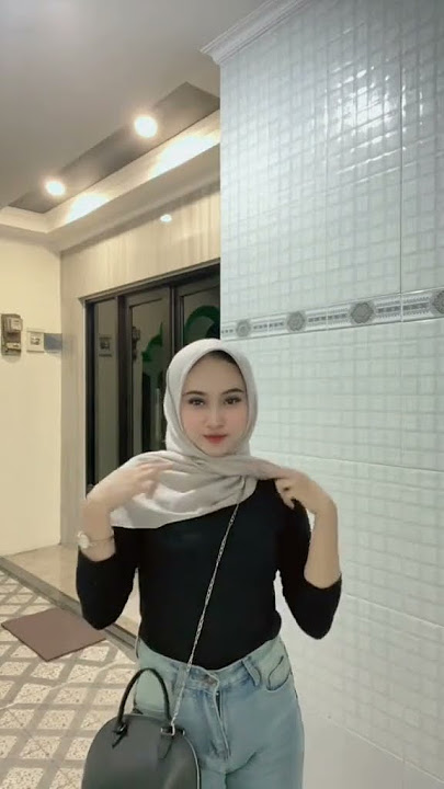 Dimana kamu  ? 🤗 #hijab #daillyhijabnew #masukberanda #cantik #tren #joget #ootd #story #remix #fyp