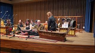 Ketawang Barikan-lancaran Tropongan by UC Davis students winter quarter 2025