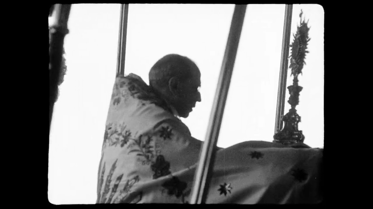 Pope Pius XII leads Corpus Christi Procession at the Vatican (1950, HD)