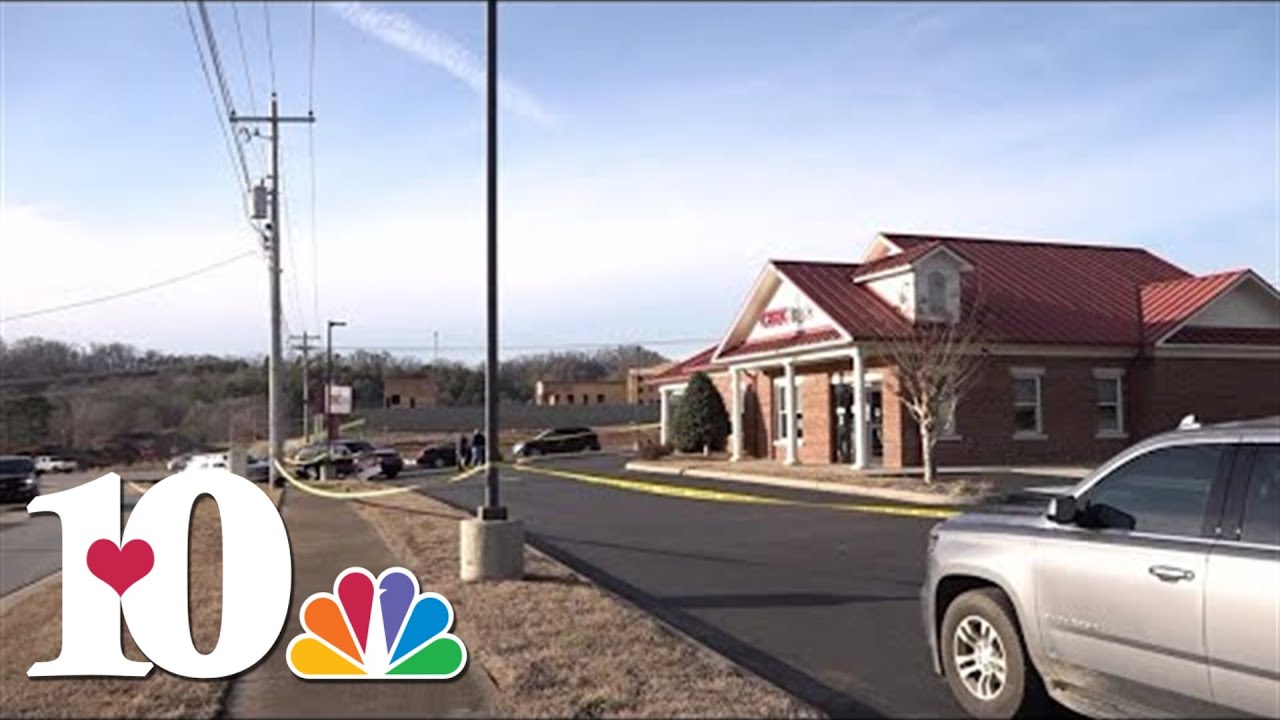 APD: Suspect in custody after bank robbery in Alcoa - YouTube