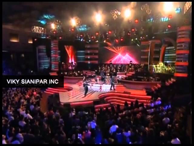 Viky Sianipar inc.| Harmony Sctv 2012 | Di Saat Aku Mencintaimu | Judika Chua Akmal Kevin Apoy class=