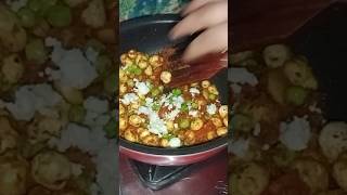 मखाना मटर की सब्जी रेसिपी how to make makhana and peas reciperecipe peas carrot india makhana