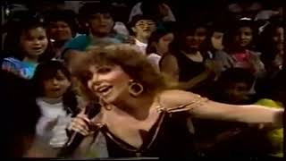 Veronica Castro - Que Se Vaya a La Parranda  ((Remasterizado))