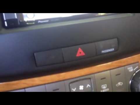 2008 Toyota Highlander hybrid radio navigation replacement - YouTube