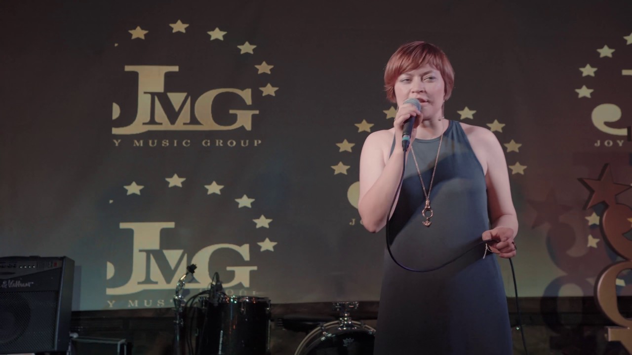 Маша Савиных - Минус 140 (Земфира кавер) - YouTube