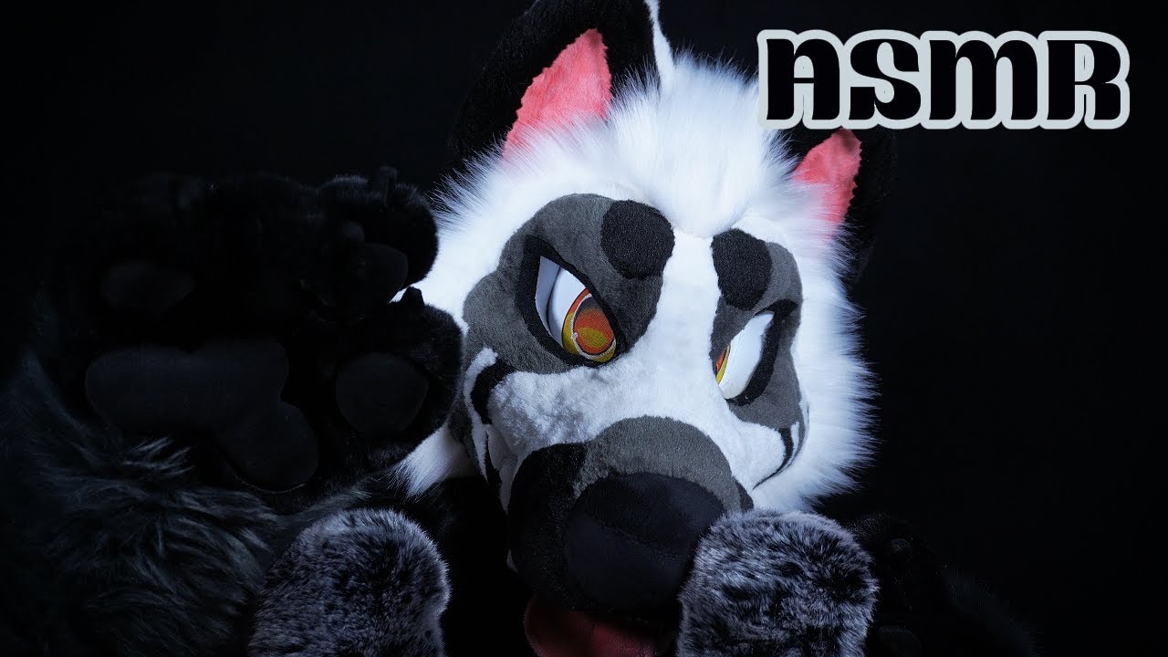 [Furry ASMR] A Dog Sniffs and Barks at You🐺