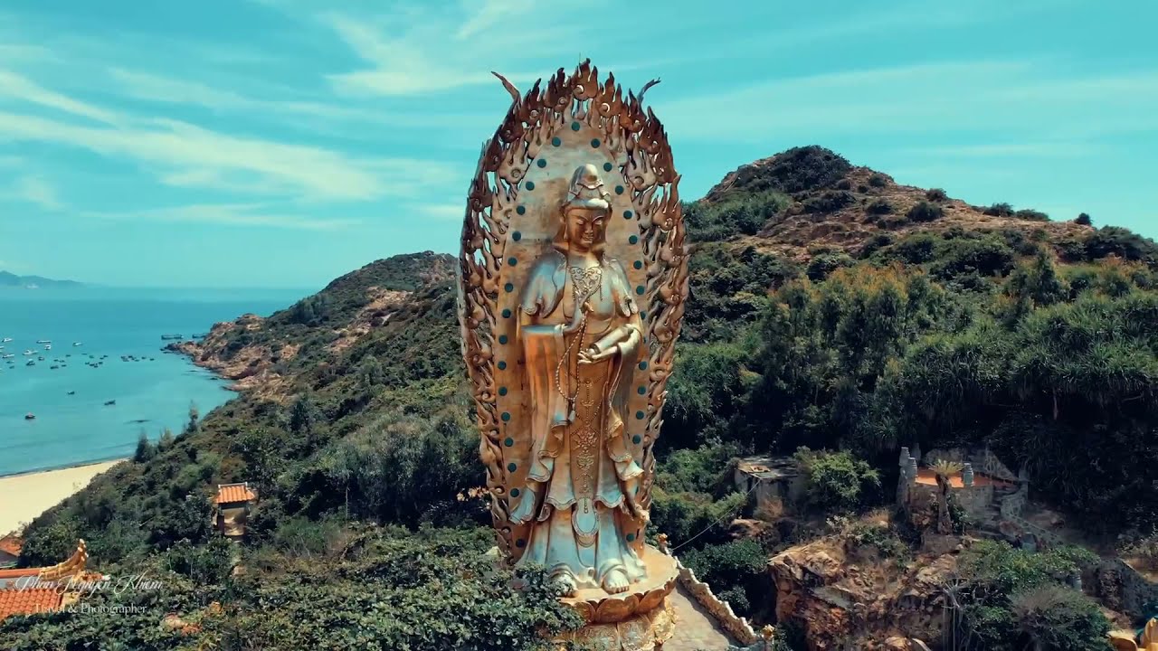 Tịnh Xá Ngọc Hòa (Nhơn Lý, Quy nhơn) | Tượng Quan Âm 2 Mặt Cao Nhất Việt  Nam - YouTube