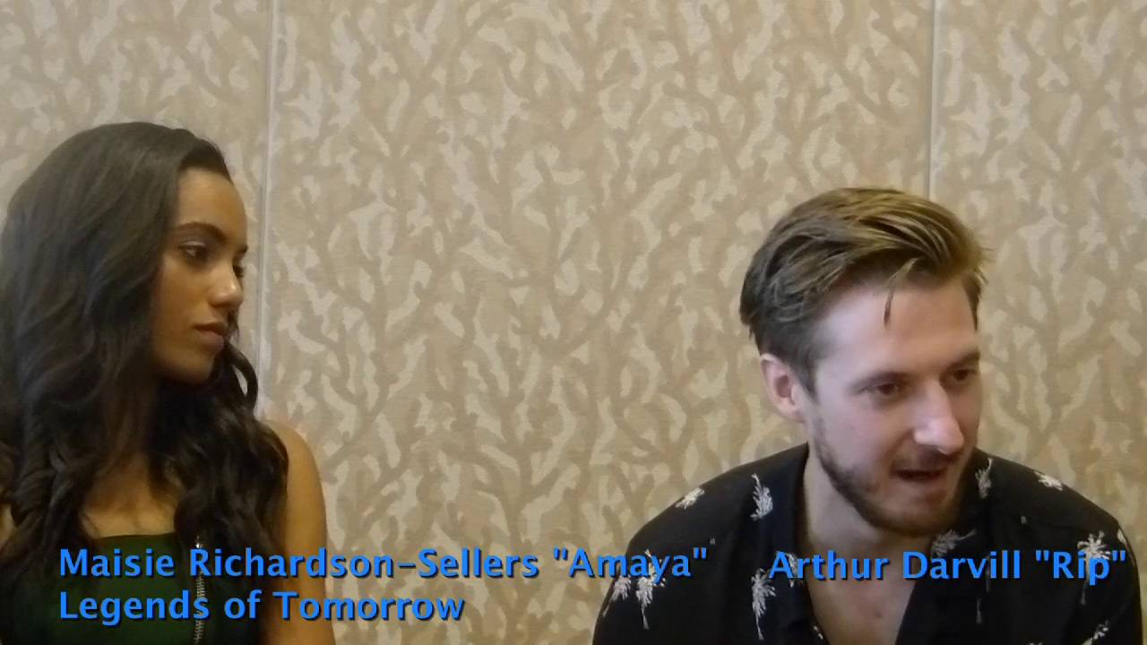 SDCC 2016: Legends of Tomorrow -  Arthur Darvill "Rip" & Maisie Richardson-Sellers "Amaya"