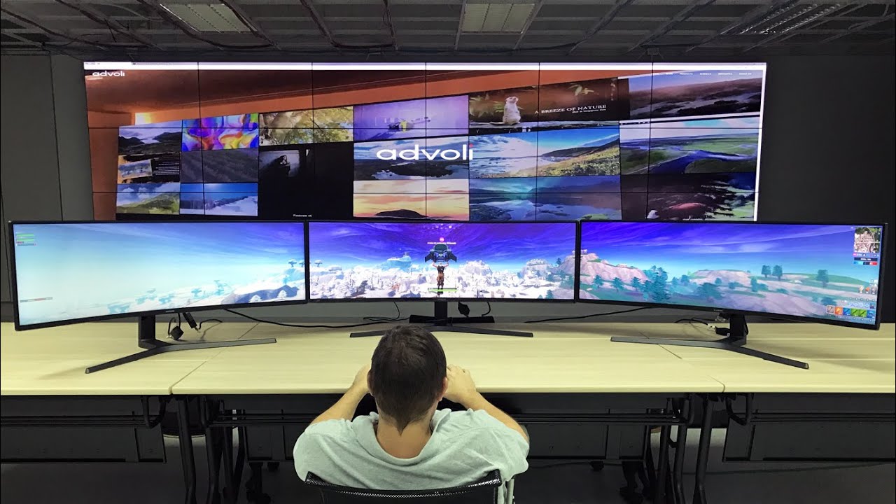 advoli™ ultra wide gaming over 100 meters of CAT cables with three Samsung 49" monitors