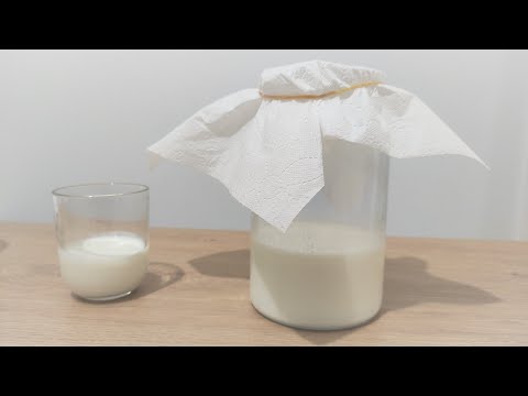 Wideo: Kefir Czy Mleko: Co Preferować Na Nadchodzący Sen?