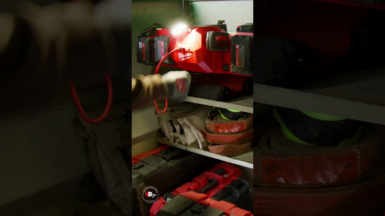 M18™ and M12™ Gangbox Rapid Charger  