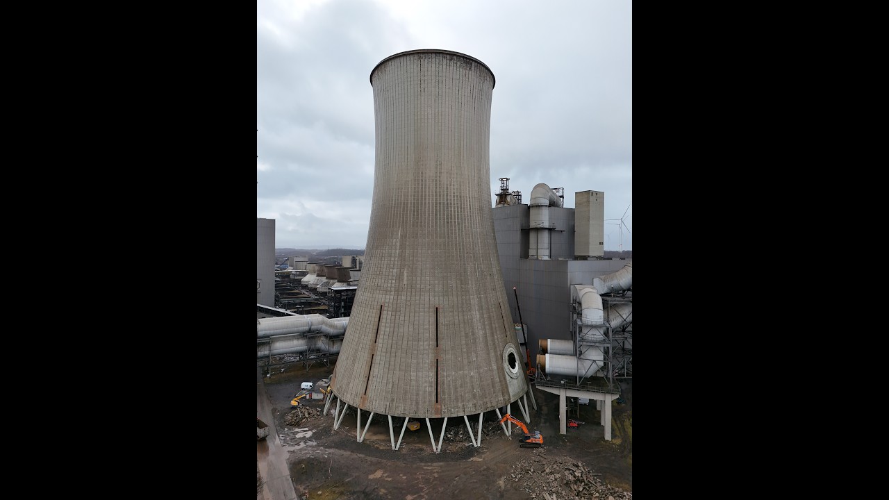 Sprengung Kühlturm Kraftwerk Frimmersdorf am 26.02.2026