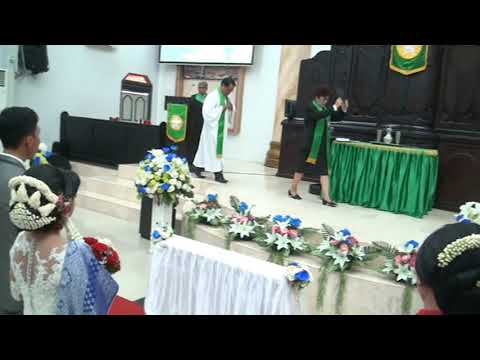 pkj-028-–-nyanyikan-tuhanmu-haleluya-(pernikahan-alex-dan-flora)