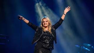 Bonnie Tyler out of coma but 'very unwell' after emergency surgery - bonnie tyler