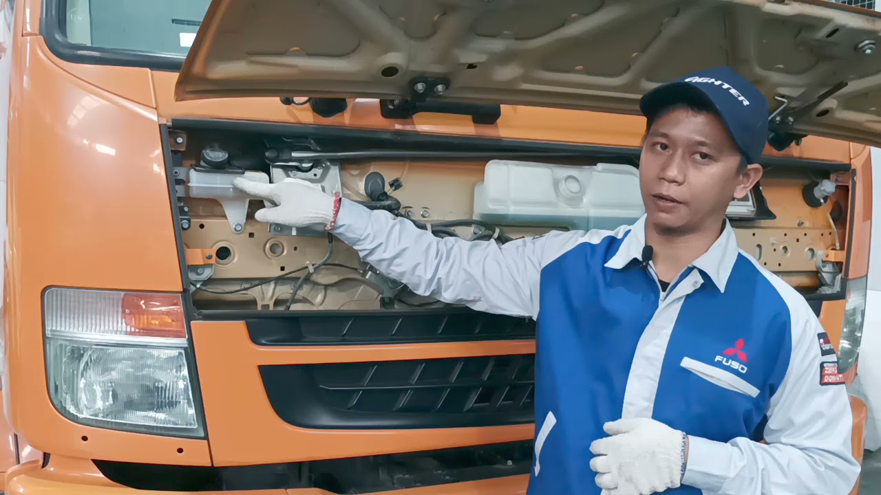 Perawatan Harian Mitsubishi  Fuso Fighter FM 65 FS