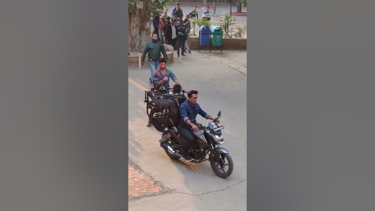 Shahid Kapoor at kabir singh shoot #shorts #kabir_singh
