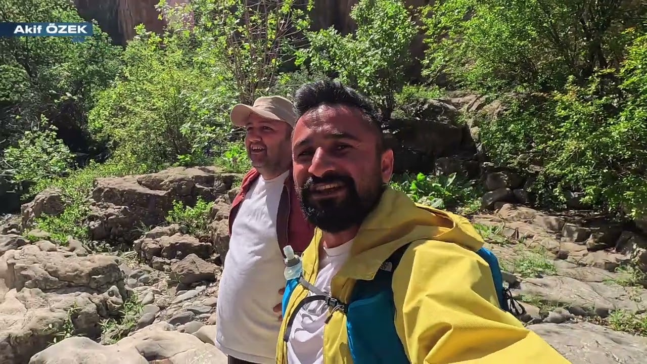 Cudi Dağı'nın Kalbinde Divin - Çağlayan (Şax) Köyü - Şırnak 30 Yıl sonra İlk Kez Adım Atıldı.