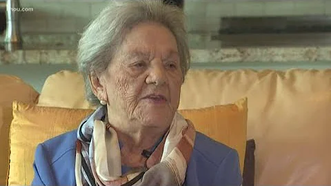Meet Carmen Emilia Hernandez de Jimenez. She's 102...