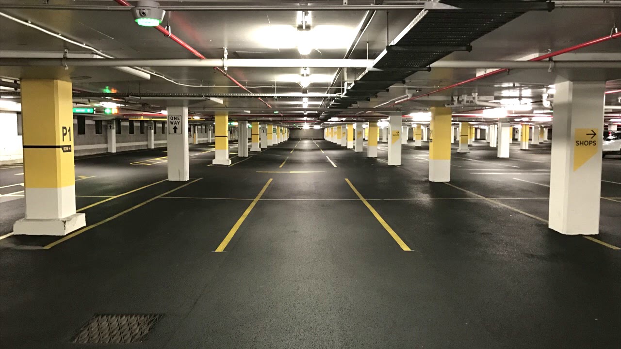 Baka Mitai but is played in an empty shopping center car parking