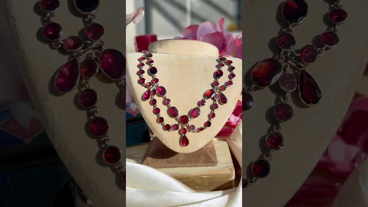 Outstanding Antique Garnet Necklace ❣️ 