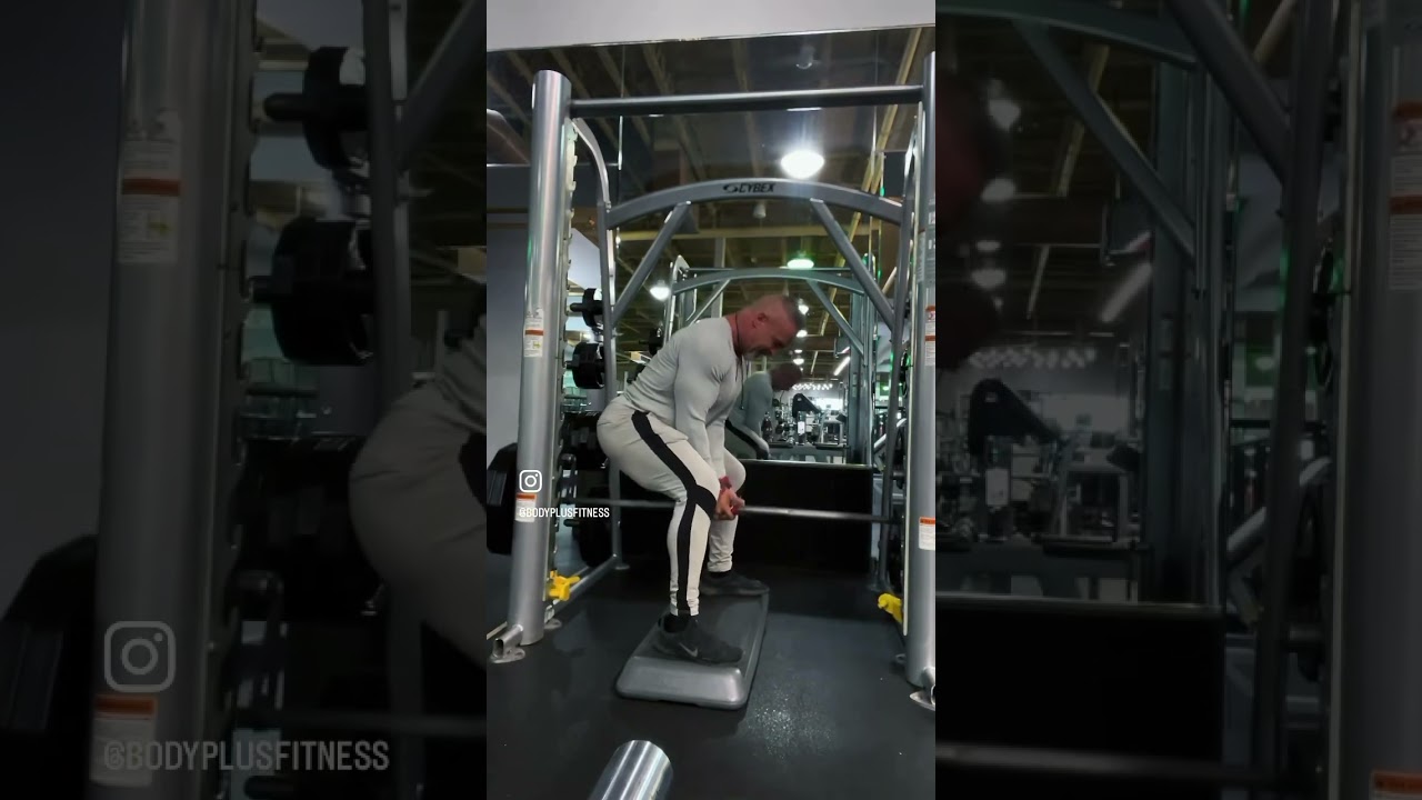 Try Smith machine sumo to really focus in on the glutes #glutesworkout #glutes