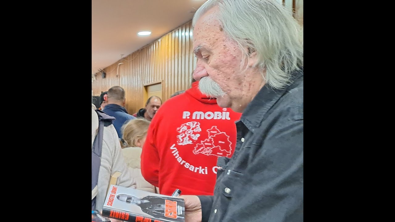 P.MOBIL : Pléhkrisztus, Csoda történt    2025.12.30.   Csepeli Munkásotthon