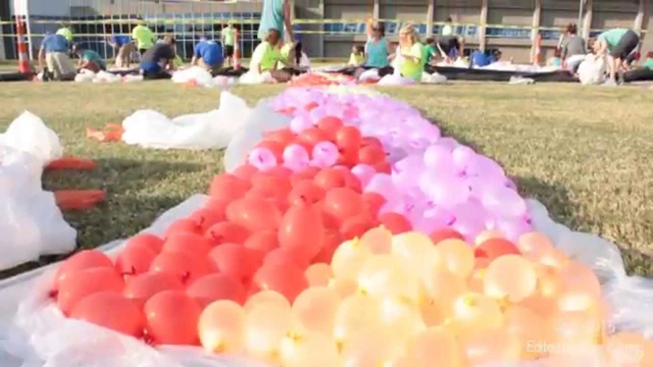World biggest Water balloon fight!! YouTube