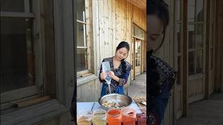 The Surprising Chinese Street Food That Looks Like Foam ☁️🥢 #shortsvideo