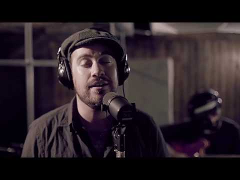 Lyle Divinsky - Fell on Black Days (Soundgarden Cover)