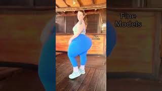 Plump Cherokee: Stunning, Curves, Confidence Fashion Plus Size Model Bio Encouraging Body Positivity