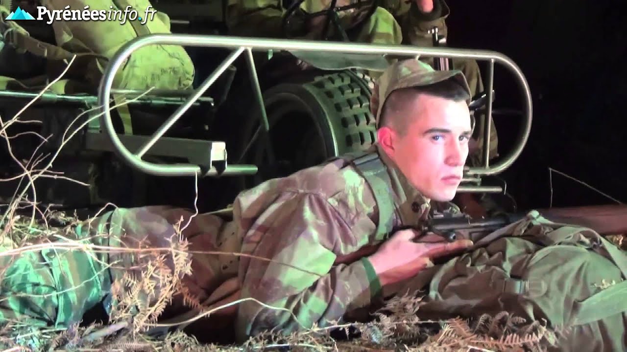 [TARBES] Anniversaire du 35e RAP de Tarbes (17 décembre 2013)