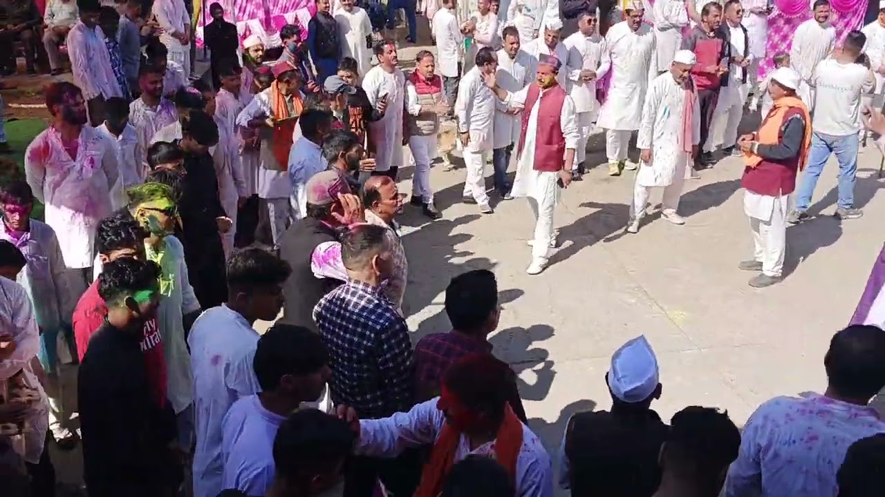 सुई पऊ की ऐतिहासिक होली