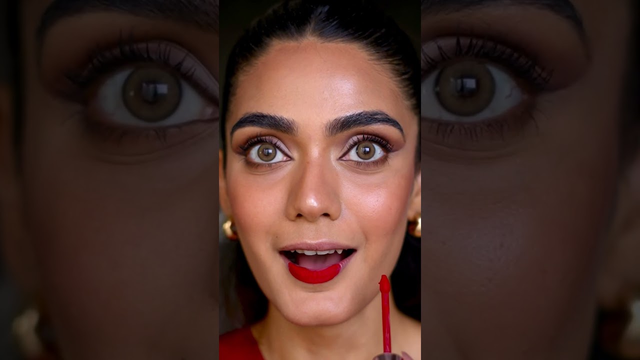 Пробую эту ВИРУСНУЮ КРАСНУЮ ПОМАДУ 💄