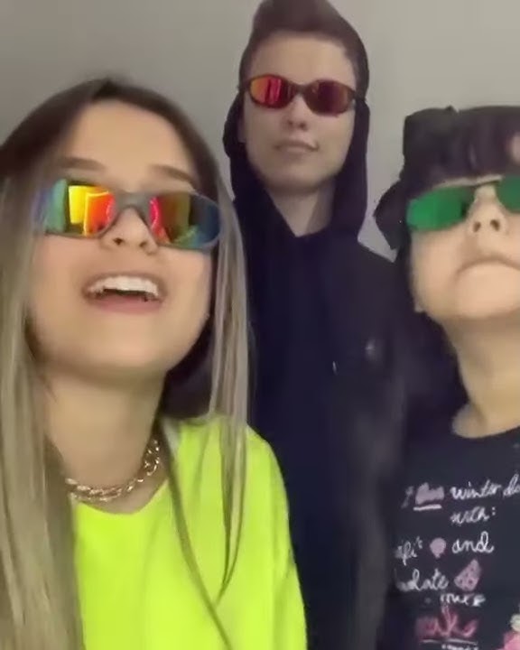 Batalha de rima / irmão contra irmã