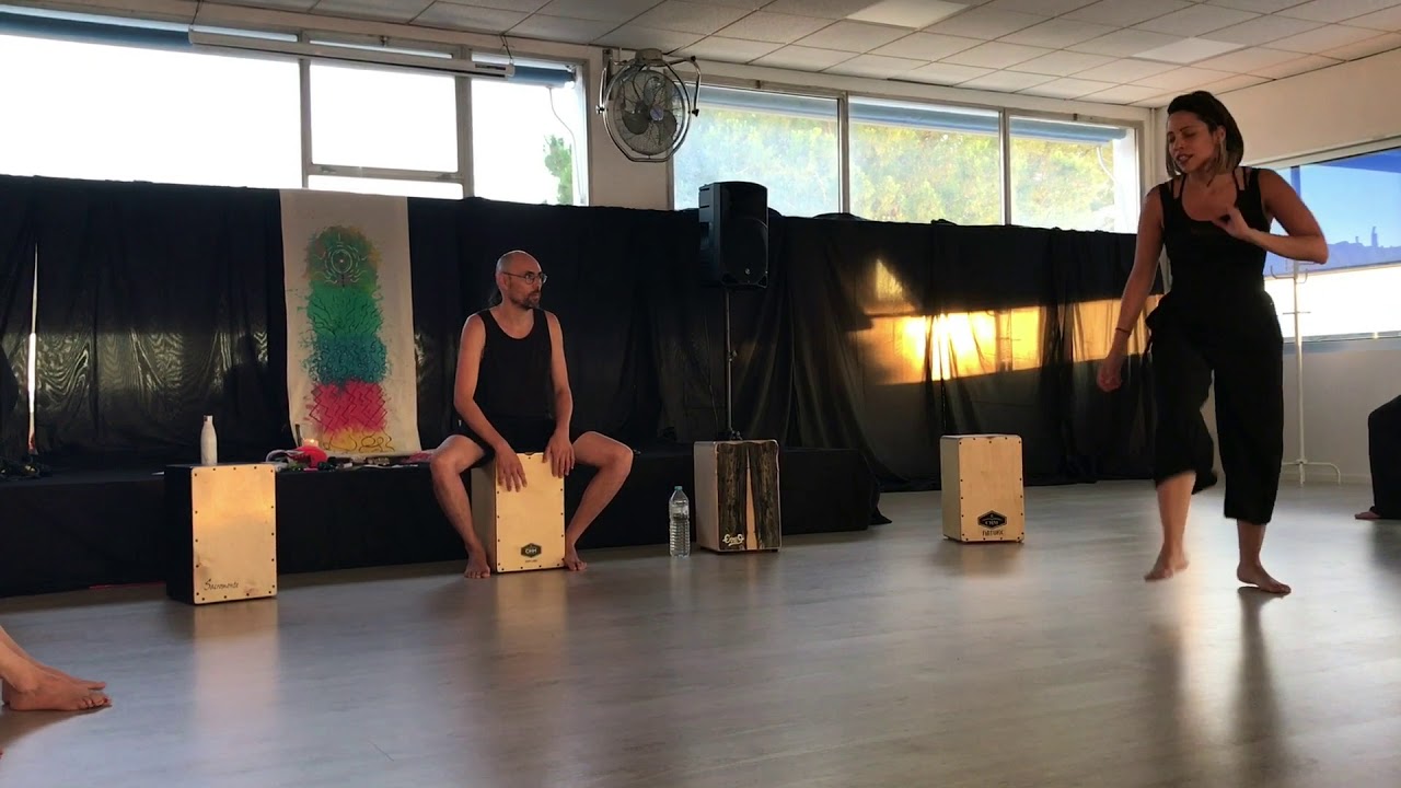 Claves: 5Ritmos de Gabrielle Roth con Percusión en Directo ~ Keys: 5Rhythms with Live Percussion