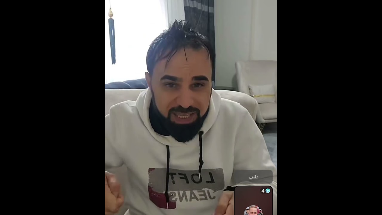 هل يجوز العمل بمطعم يبيع لحم خنزير الشيخ أيمن المحمد سؤال وجواب: