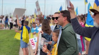 Protesters march in support of Ukraine ahead of wars 3-year anniversary