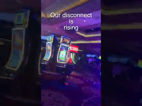 Circa Hotel/Casino Sportsbook - Golden Knights Epic Game 4 ending #vegas #peoplewatching