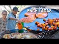 Mexico&#39;s street food: Enchiladas Rojas