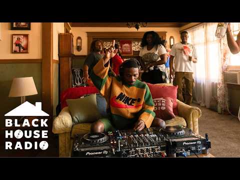 Soulful Gospel House Mix in the Living Room | Black House Radio